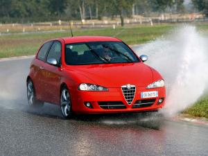 Alfa Romeo 147 Q2 3-Door 2006 года 
